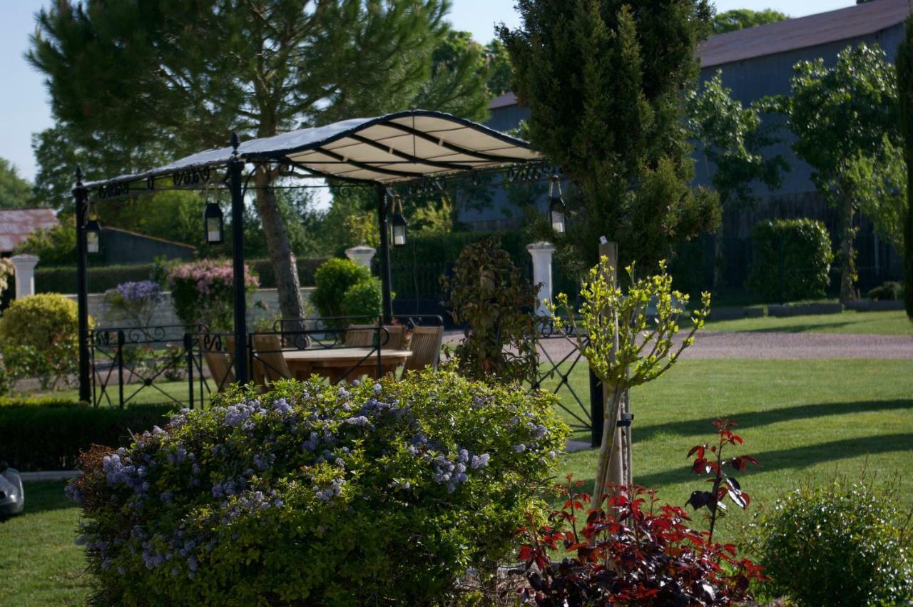 Domaine Du Clos Pallacien Paillé Εξωτερικό φωτογραφία